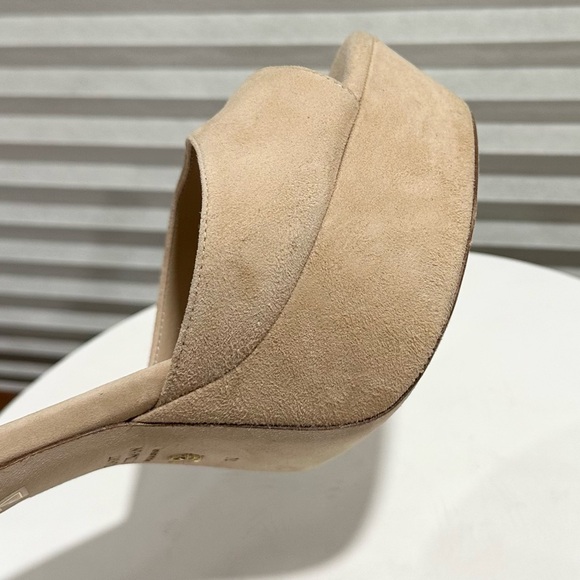 🌹STUART WEITZMAN🌹 Ryder Suede Platform Sandals Size: 10 - Picture 8 of 16